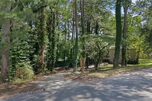 1490 Dewberry Trail, Marietta, GA 30062 - Photo 23