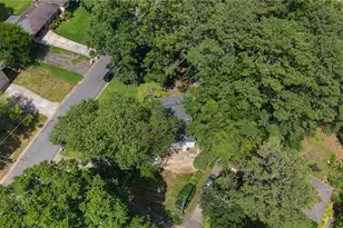 1490 Dewberry Trail, Marietta, GA 30062 - Photo 25