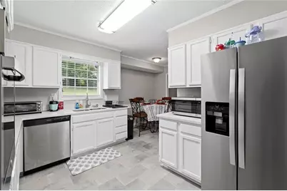 1619 Ridgeview Drive, Conyers, GA 30012 - Photo 9