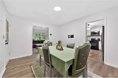 4894 Candlewood Lane, Stone Mountain, GA 30088 - Photo 11
