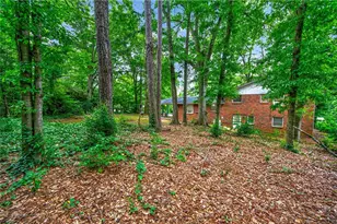 4894 Candlewood Ln, Stone Mountain, GA 30088 - Photo 35