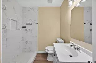4894 Candlewood Ln, Stone Mountain, GA 30088 - Photo 19