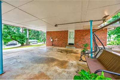 4894 Candlewood Lane, Stone Mountain, GA 30088 - Photo 5