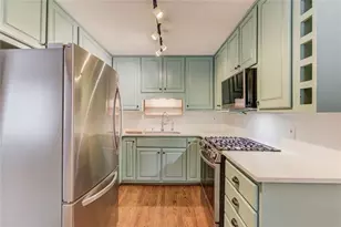 420 Taberwood Way, Roswell, GA 30076 - Photo 5