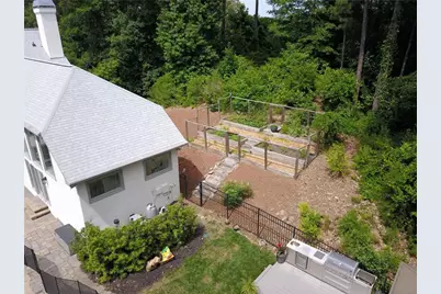 10 Quarry Lake Court, Atlanta, GA 30342 - Photo 51