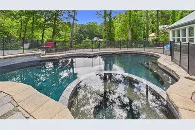 10 Quarry Lake Court, Atlanta, GA 30342 - Photo 31