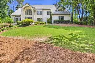 10 Quarry Lake Ct, Atlanta, GA 30342 - Photo 1