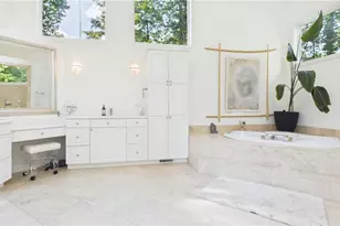 10 Quarry Lake Ct, Atlanta, GA 30342 - Photo 29