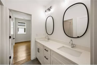 36 Walthall Street NE #B, Atlanta, GA 30307 - Photo 33