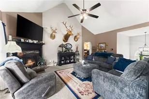 233 Cambridge Dr, Loganville, GA 30052 - Photo 7