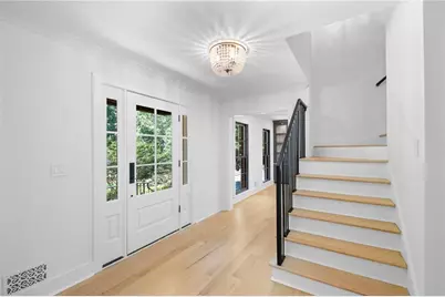 140 N Bluff, Alpharetta, GA 30004 - Photo 5