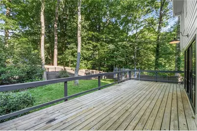 140 N Bluff, Alpharetta, GA 30004 - Photo 35