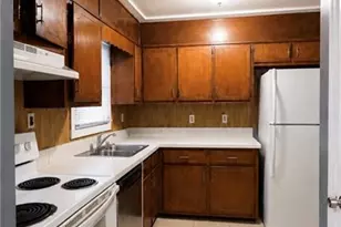 5292 Stonebush Terrace, Stone Mountain, GA 30083 - Photo 3