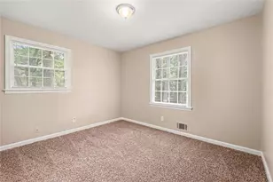6436 Piney Cir SW, Mableton, GA 30126 - Photo 7