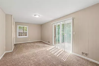 6436 Piney Circle SW, Mableton, GA 30126 - Photo 5