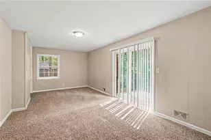 6436 Piney Cir SW, Mableton, GA 30126 - Photo 5
