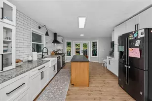 458 Coolsprings Trail, Woodstock, GA 30188 - Photo 11
