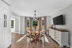 458 Coolsprings Trail, Woodstock, GA 30188 - Photo 9