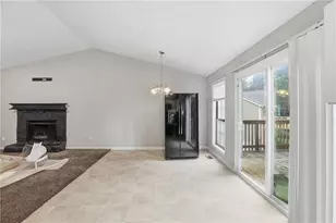 1648 Olde Oak Dr, Lithia Springs, GA 30122 - Photo 5