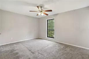 1648 Olde Oak Dr, Lithia Springs, GA 30122 - Photo 9