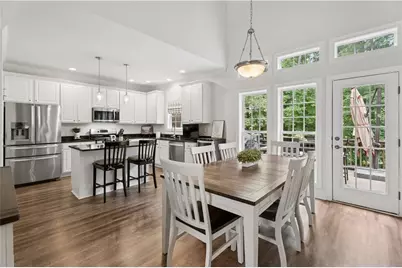 135 Parkside Close, Alpharetta, GA 30022 - Photo 13