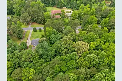 3570 Burlingham Drive, Lithonia, GA 30038 - Photo 11