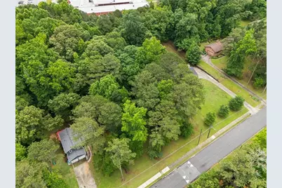 3570 Burlingham Drive, Lithonia, GA 30038 - Photo 7