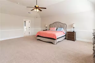 29 Bay Crest Ct, Loganville, GA 30052 - Photo 15