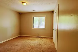 966 Amberly Dr, Norcross, GA 30093 - Photo 7