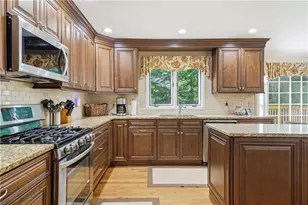 4498 Balmoral Rd NW, Kennesaw, GA 30144 - Photo 19