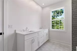 2183 Deep Woods Way, Marietta, GA 30062 - Photo 29