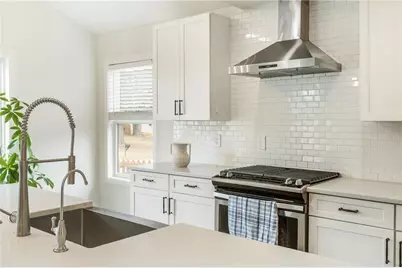 1545 Foote Street, Atlanta, GA 30307 - Photo 11