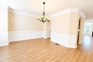 6065 Cameron Pointe, Peachtree Corners, GA 30092 - Photo 5