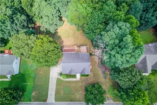 12 Chatham Ct, Jefferson, GA 30549 - Photo 37