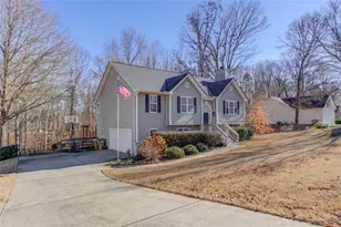 12 Chatham Ct, Jefferson, GA 30549 - Photo 3