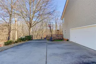 12 Chatham Ct, Jefferson, GA 30549 - Photo 5