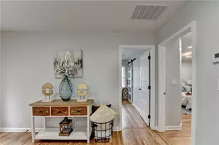 559 Westmeath Dr SW, Atlanta, GA 30310 - Photo 3