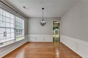 565 Alstonefield Dr, Alpharetta, GA 30004 - Photo 7