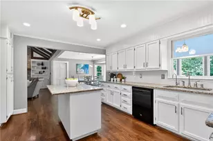 6477 Rosecommon Dr, Peachtree Corners, GA 30092 - Photo 15