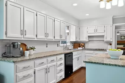 6477 Rosecommon Drive, Peachtree Corners, GA 30092 - Photo 17