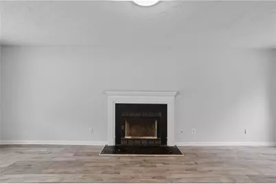 5747 Rex Mill Creek, Rex, GA 30273 - Photo 7