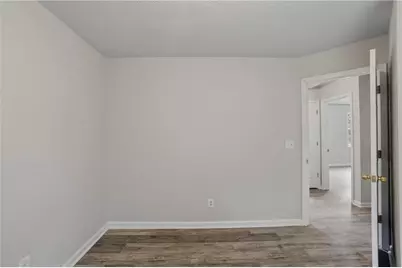 5747 Rex Mill Creek, Rex, GA 30273 - Photo 17