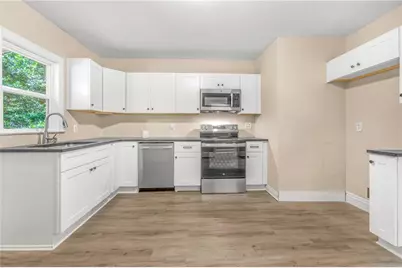 1826 E Farris Avenue, Atlanta, GA 30344 - Photo 7