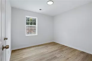5433 Forest Pines Dr, Lithonia, GA 30058 - Photo 13