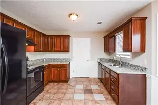 300 Claremont Dr, Covington, GA 30016 - Photo 3