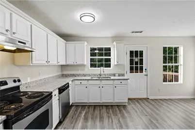 3825 Cedar Trace Lane, Ellenwood, GA 30294 - Photo 11