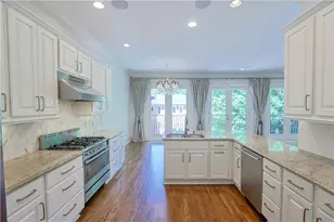 1296 Lenox Park Blvd NE, Atlanta, GA 30319 - Photo 23
