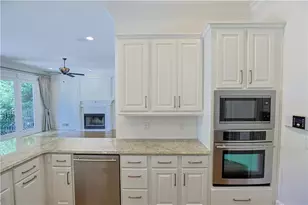 1296 Lenox Park Blvd NE, Atlanta, GA 30319 - Photo 31