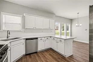 2642 Ambria Dr, Buford, GA 30519 - Photo 5