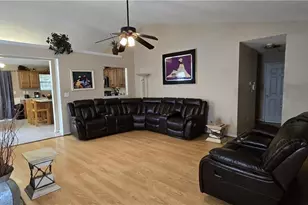 2698 Downingwood Ln, Grayson, GA 30017 - Photo 5